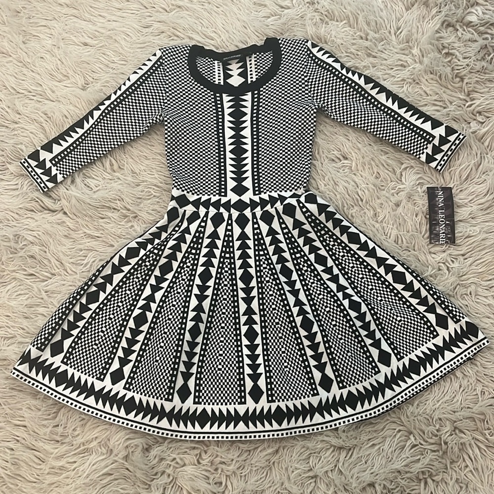 NWT Nina Leonard black ivory white geometric pattern flare skater dress size XS - Picture 4 of 11